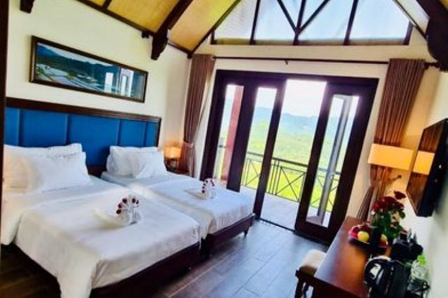 Premier Deluxe Twin Bungalow